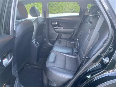 2017 Kia Niro EX   - Photo 33 - Studio City, CA 91604