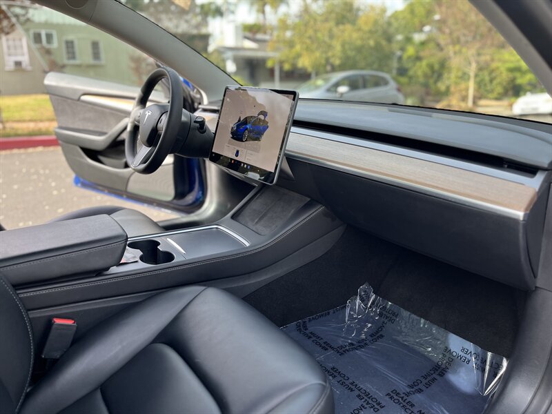 2022 Tesla Model 3 Base photo 33