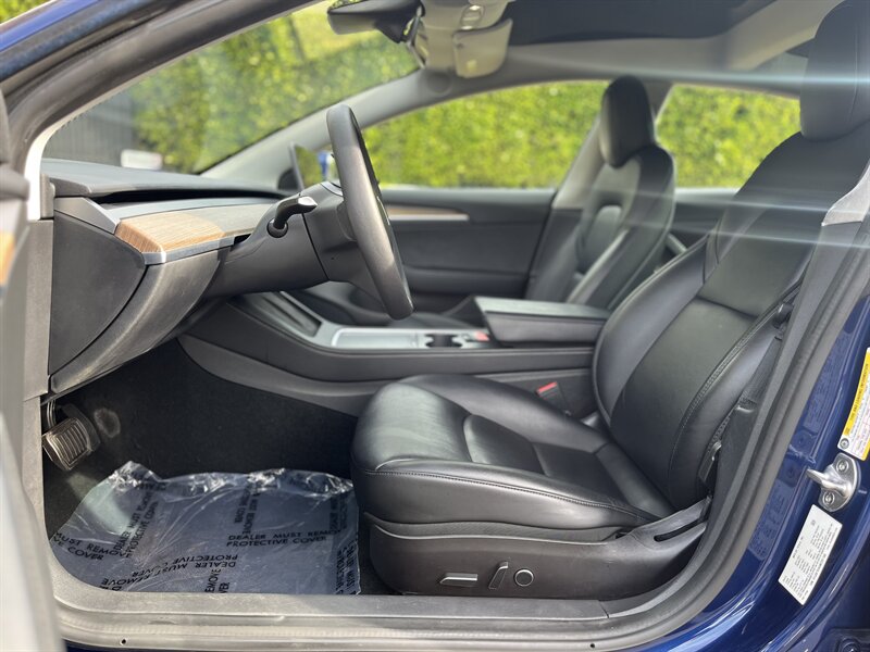 2022 Tesla Model 3 Base photo 21