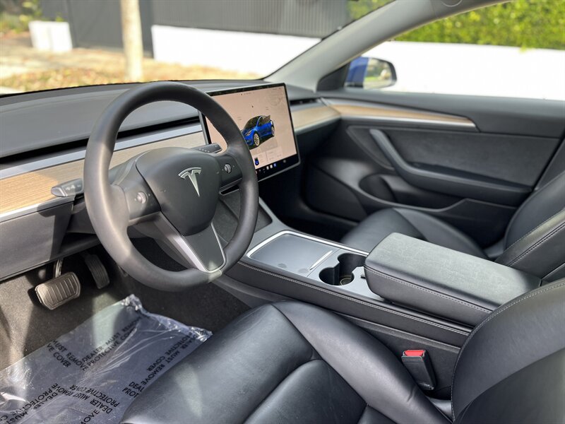 2022 Tesla Model 3 Base photo 24