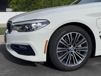 2018 BMW 530e iPerformance   - Photo 20 - Studio City, CA 91604