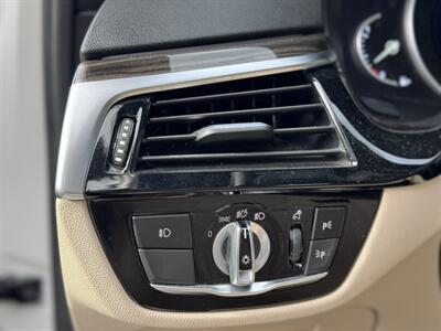 2018 BMW 530e iPerformance   - Photo 26 - Studio City, CA 91604