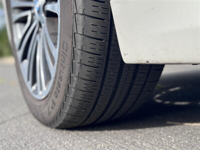 2018 BMW 530e iPerformance   - Photo 57 - Studio City, CA 91604