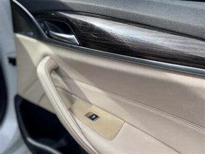 2018 BMW 530e iPerformance   - Photo 50 - Studio City, CA 91604