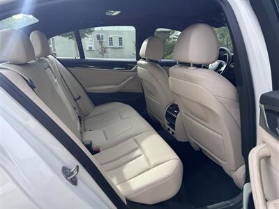 2018 BMW 530e iPerformance   - Photo 47 - Studio City, CA 91604