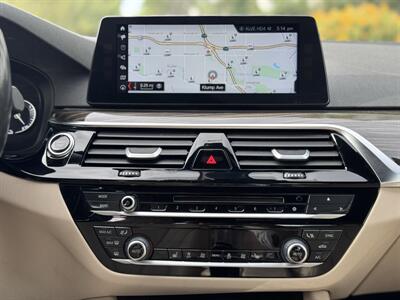 2018 BMW 530e iPerformance   - Photo 45 - Studio City, CA 91604