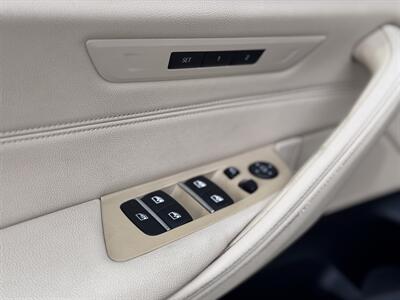 2018 BMW 530e iPerformance   - Photo 33 - Studio City, CA 91604