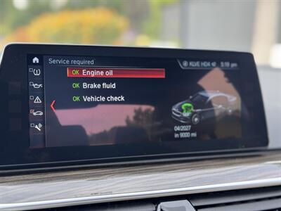 2018 BMW 530e iPerformance   - Photo 59 - Studio City, CA 91604