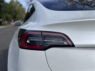 2021 Tesla Model 3 Long Range   - Photo 16 - Studio City, CA 91604