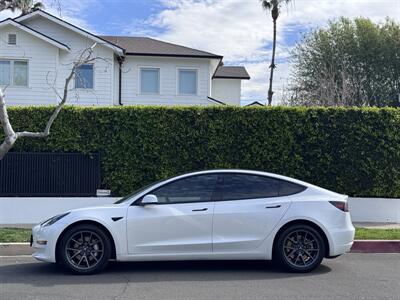 2021 Tesla Model 3 Long Range   - Photo 8 - Studio City, CA 91604