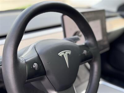 2021 Tesla Model 3 Long Range   - Photo 34 - Studio City, CA 91604