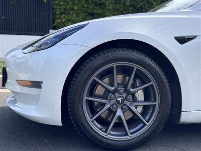 2021 Tesla Model 3 Long Range   - Photo 9 - Studio City, CA 91604