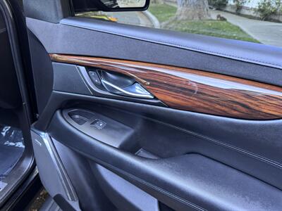 2015 Cadillac Escalade Premium   - Photo 67 - Studio City, CA 91604