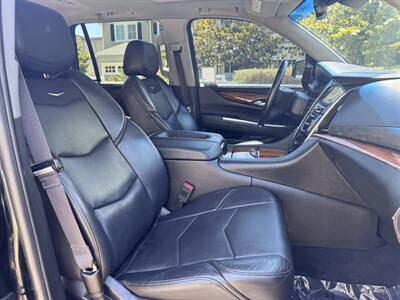 2015 Cadillac Escalade Premium - Photo 34 - Studio City, CA 91604