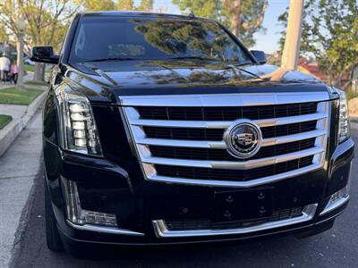 2015 Cadillac Escalade Premium   - Photo 12 - Studio City, CA 91604