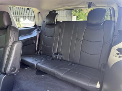 2015 Cadillac Escalade Premium - Photo 40 - Studio City, CA 91604