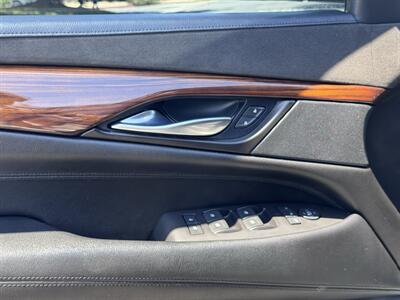 2015 Cadillac Escalade Premium - Photo 47 - Studio City, CA 91604
