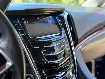 2015 Cadillac Escalade Premium - Photo 65 - Studio City, CA 91604