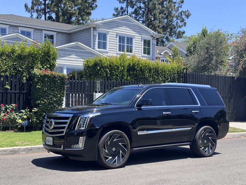 2015 Cadillac Escalade AWD Premium's photo