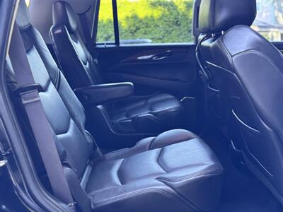 2015 Cadillac Escalade Premium   - Photo 59 - Studio City, CA 91604