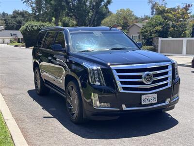 2015 Cadillac Escalade Premium - Photo 16 - Studio City, CA 91604