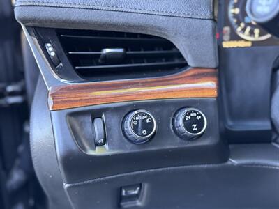 2015 Cadillac Escalade Premium   - Photo 28 - Studio City, CA 91604