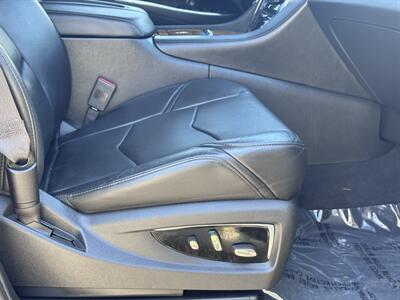 2015 Cadillac Escalade Premium - Photo 57 - Studio City, CA 91604