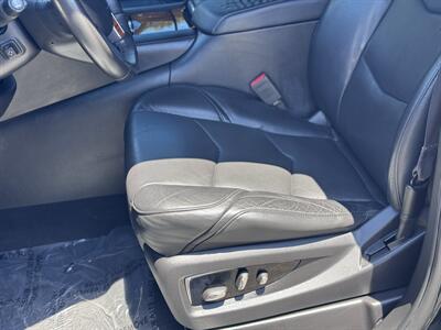 2015 Cadillac Escalade Premium - Photo 25 - Studio City, CA 91604