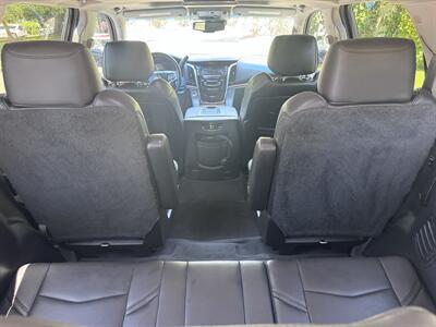 2015 Cadillac Escalade Premium - Photo 56 - Studio City, CA 91604