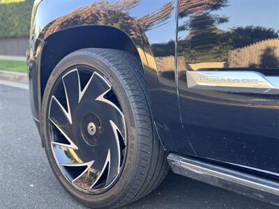 2015 Cadillac Escalade Premium   - Photo 71 - Studio City, CA 91604