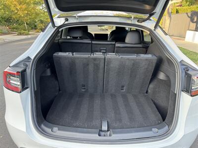 2022 Tesla Model Y Long Range   - Photo 44 - Studio City, CA 91604