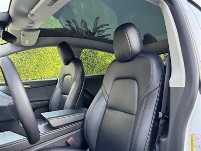 2022 Tesla Model Y Long Range   - Photo 27 - Studio City, CA 91604