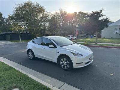 2022 Tesla Model Y Long Range   - Photo 20 - Studio City, CA 91604