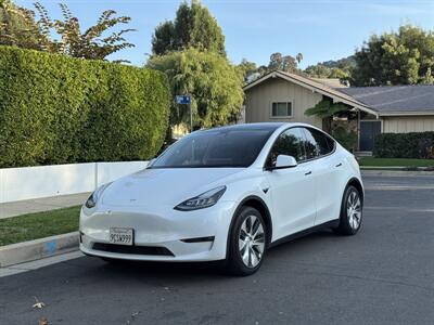 2022 Tesla Model Y Long Range   - Photo 2 - Studio City, CA 91604