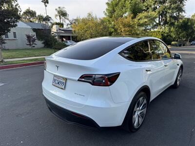 2022 Tesla Model Y Long Range   - Photo 17 - Studio City, CA 91604
