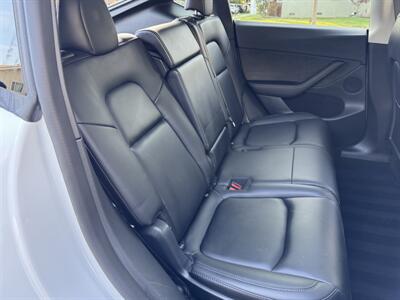 2022 Tesla Model Y Long Range   - Photo 50 - Studio City, CA 91604