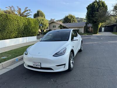 2022 Tesla Model Y Long Range   - Photo 7 - Studio City, CA 91604