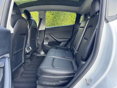 2022 Tesla Model Y Long Range   - Photo 30 - Studio City, CA 91604