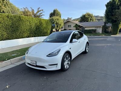 2022 Tesla Model Y Long Range   - Photo 6 - Studio City, CA 91604