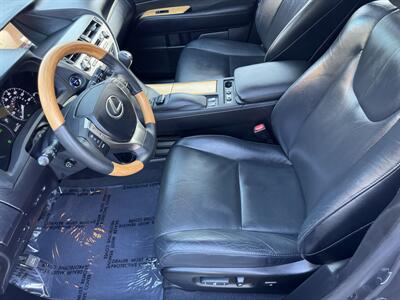 2015 Lexus RX 450h - Photo 16 - Studio City, CA 91604