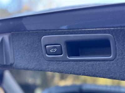 2015 Lexus RX 450h - Photo 35 - Studio City, CA 91604