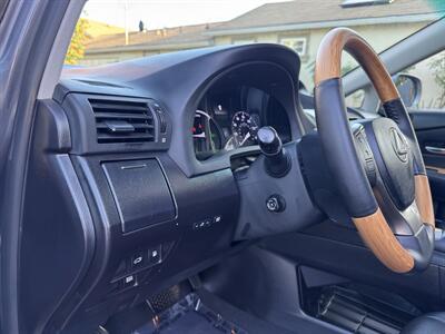 2015 Lexus RX 450h - Photo 20 - Studio City, CA 91604