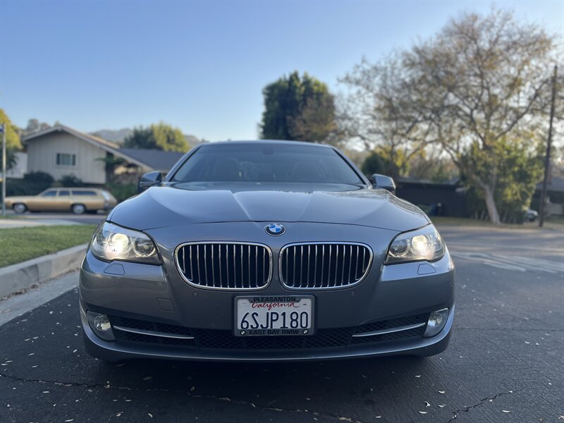 2011 BMW 5 Series 535i photo 5