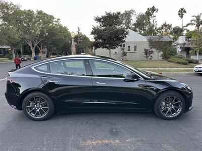 2018 Tesla Model 3 Long Range   - Photo 7 - Studio City, CA 91604