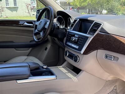 2012 Mercedes-Benz ML 350   - Photo 54 - Studio City, CA 91604