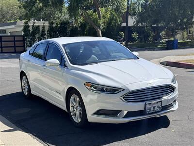 2018 Ford Fusion Hybrid SE   - Photo 8 - Studio City, CA 91604