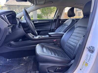 2018 Ford Fusion Hybrid SE   - Photo 30 - Studio City, CA 91604
