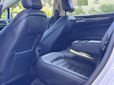 2018 Ford Fusion Hybrid SE   - Photo 40 - Studio City, CA 91604