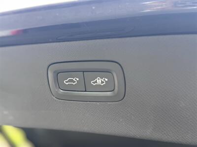 2019 Volvo XC90 T6 Momentum   - Photo 47 - Studio City, CA 91604