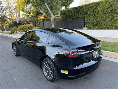 2023 Tesla Model 3   - Photo 13 - Studio City, CA 91604
